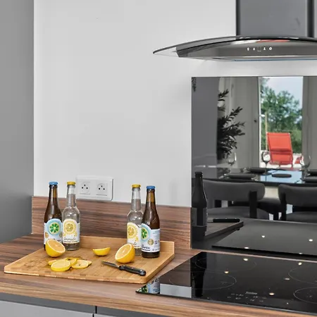 Madone - Agreable 3 Pieces - - Vue - Parking Lejlighed *